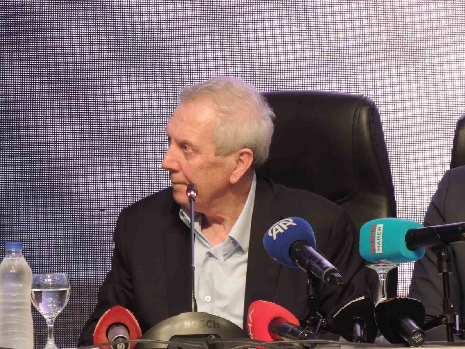 Aziz Yıldırım: "Taraftarımızla aramızdaki o sarsılmaz bağı yeniden inşa etmemiz lazım"