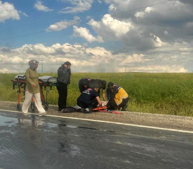 Diyarbakır’da yolcu minibüsü takla attı: 15 yaralı