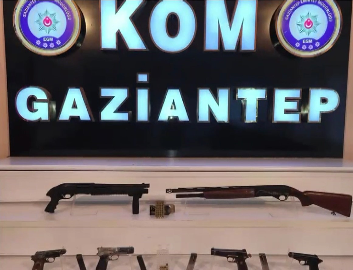 Gaziantep’te 6 adet ruhsatsız silah ele geçirildi: 1 gözaltı