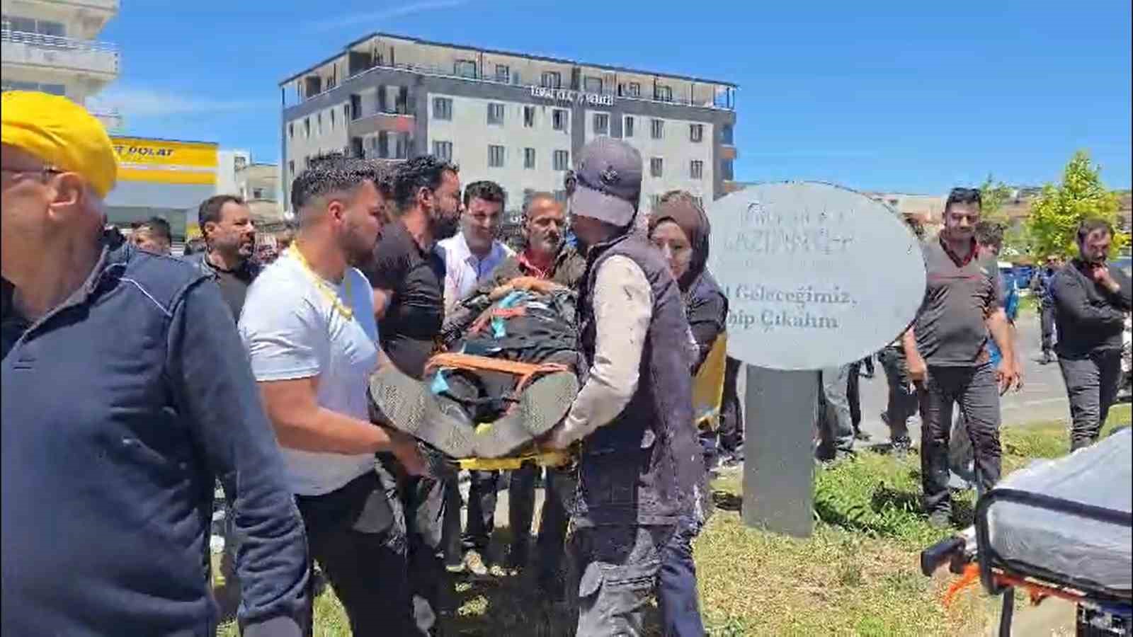 Otomobil ile motosiklet çarpıştı: 1 yaralı